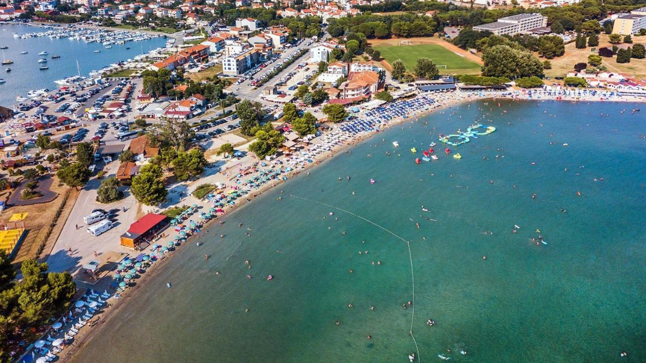 Apartman Bijeca - Медулин Экстерьер фото